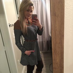 ❄️Navy and White Striped Long Sleeve Dress Tunic❄️